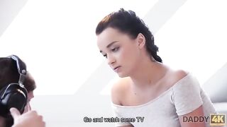 Tini kisasszony és az vén csávó