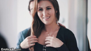Paige Owens muffját a pasija kúrja