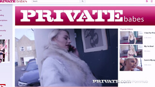 Private.com - A méretes keblű Elizabetha Romanova rábukik a farokra