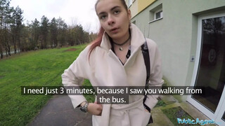 Public Agent - Orosz diák kisasszony benne van a szexben