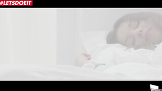 Taylor Sands kora reggeli szexelése - The White Boxxx
