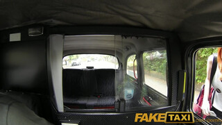 FakeTaxi - Zara DuRose popója megrakva
