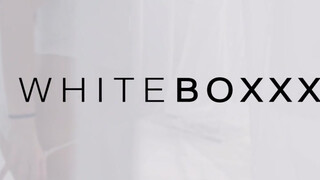 WhiteBoxxx - Vanessa Decker és a ribanca nyalakodnak