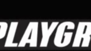 DIGITALPLAYGROUND - Nicolette Shea a bögyös kiscsaj lovagol