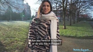 Public Agent - Lena Coxx kiborotvált picsája megkúrva