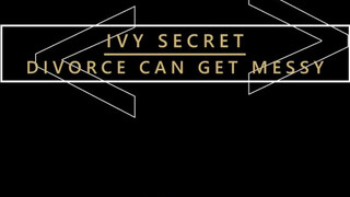 Karups - Ivy Secret a hatalmas cickós izgató milf