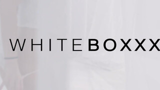 WhiteBoxxx - Vera Wonder a izgató magyar picsa