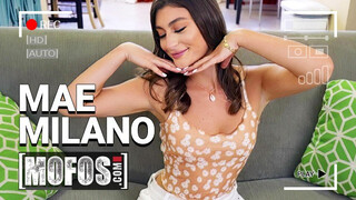 MOFOS - Mae Milano muffja megdugva durván