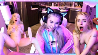 Haley Spades a gyönyörű gamer bige