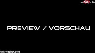 Világos Szőke tini bige sztrapkóban pattan a faszra kint a castingon